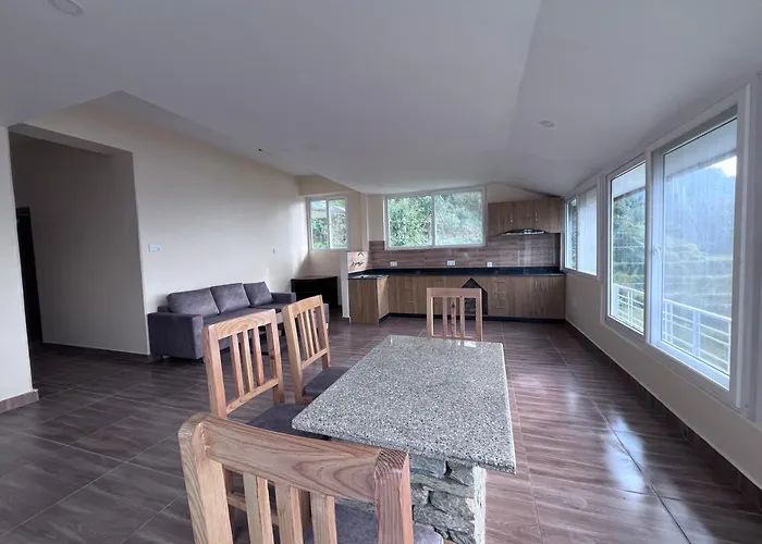 The North Face Inn\'S Homestay